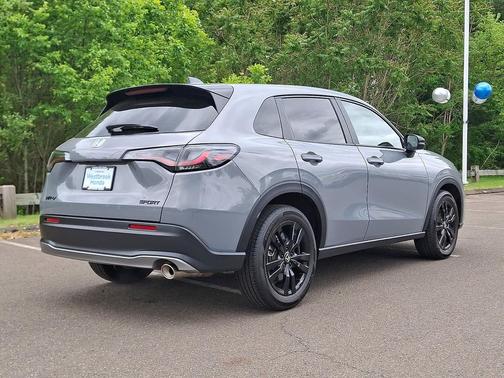Urban Gray Pearl 2026 Honda HR-V AWD Sport