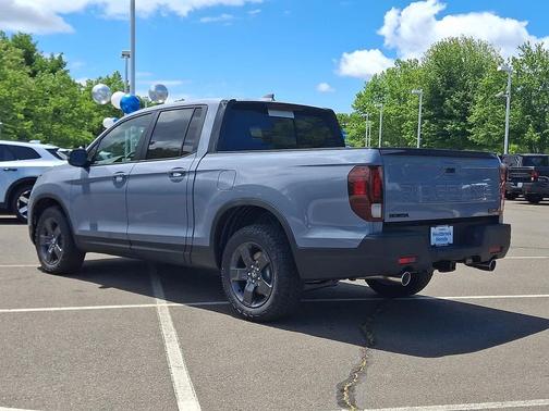 Sonic Gray Pearl 2026 Honda Ridgeline TrailSport