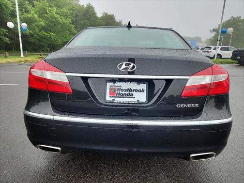 2012 Hyundai Genesis 3.8
