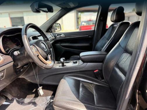 Brilliant Black Crystal Pearlcoat 2015 Jeep Grand Cherokee Limited