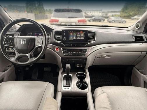 Crystal Black Pearl 2019 Honda Pilot EX-L