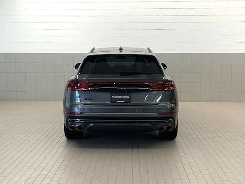 Daytona Gray Pearl Effect 2023 Audi SQ8 4.0T Prestige