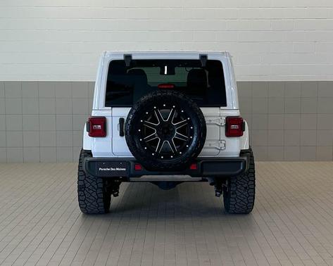 Bright White Clearcoat 2024 Jeep Wrangler Sahara
