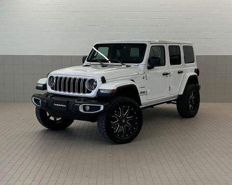 Bright White Clearcoat 2024 Jeep Wrangler Sahara