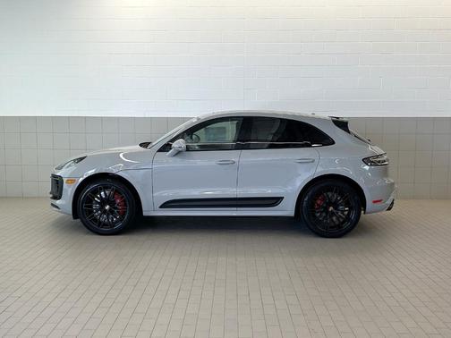 Chalk 2026 Porsche Macan GTS