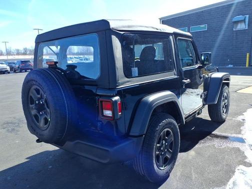 Black Clearcoat 2026 Jeep Wrangler Sport
