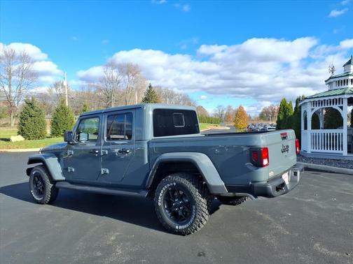 2025 Jeep Gladiator High Tide
