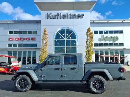 2025 Jeep Gladiator High Tide