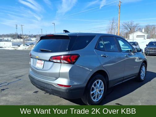 2023 Chevrolet Equinox LS