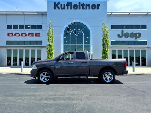 Granite Crystal Metallic Clearcoat 2014 RAM 1500 Tradesman/Express