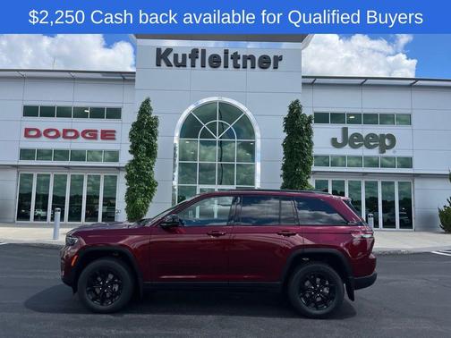 2025 Jeep Grand Cherokee Altitude