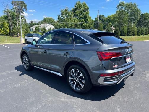 2022 Audi Q5 45 S line Prestige