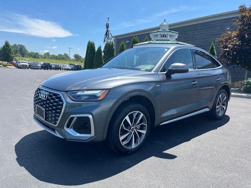 2022 Audi Q5 45 S line Prestige