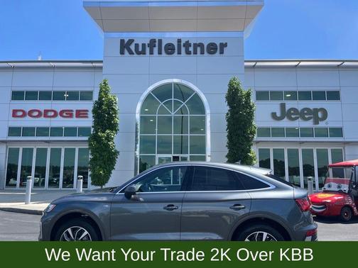 2022 Audi Q5 45 S line Prestige