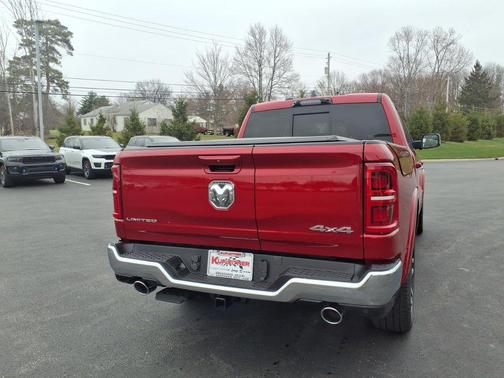 Molten Red Pearlcoat 2026 RAM 1500 Limited