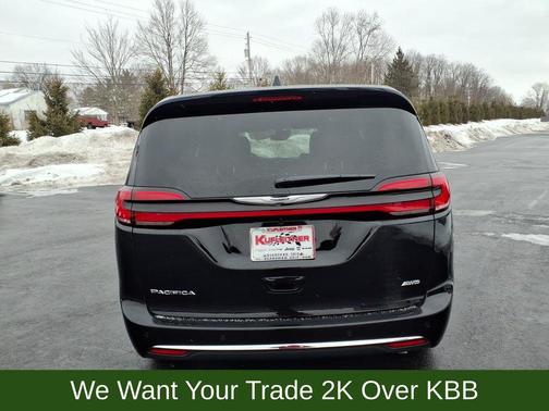 2026 Chrysler Pacifica L