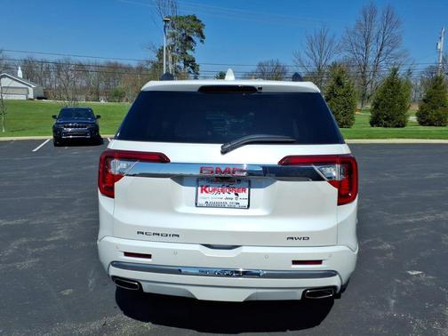 White Frost Tricoat 2023 GMC Acadia Denali