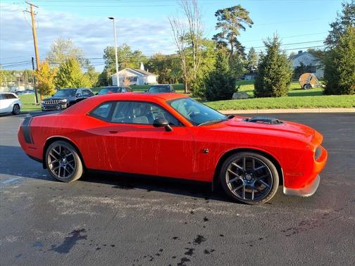 2016 Dodge Challenger R/T Scat Pack