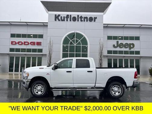 2024 RAM 2500 Tradesman Crew Cab 4x4 6'4' Box