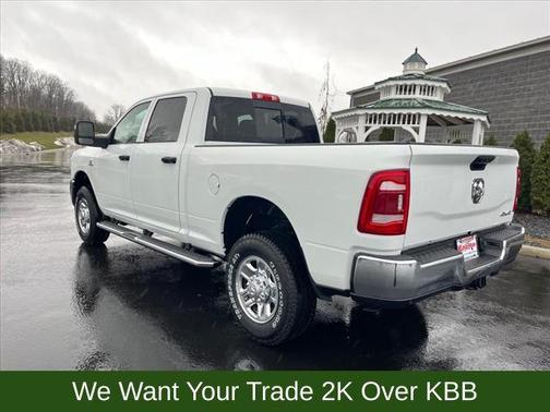 2024 RAM 2500 Tradesman Crew Cab 4x4 6'4' Box