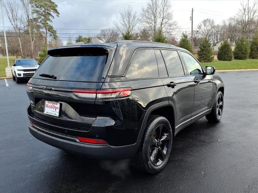 2023 Jeep Grand Cherokee Altitude