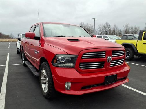 Flame Red Clearcoat 2016 RAM 1500 Sport