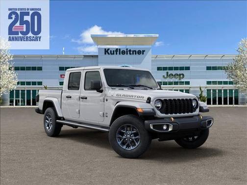 Bright White Clearcoat 2026 Jeep Gladiator 85th Anniversary Edition 4x4