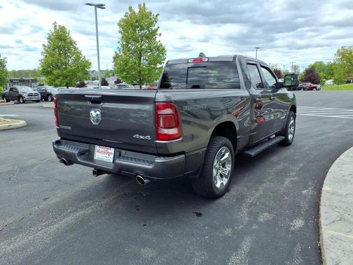 Granite Crystal Metallic Clearcoat 2021 RAM 1500 Big Horn/Lone Star