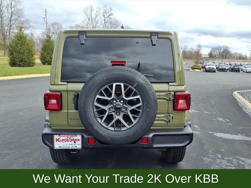 2026 Jeep Wrangler 4-Door Sahara 4x4