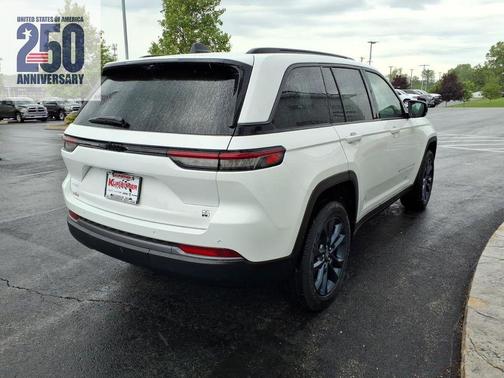 Bright White Clearcoat 2026 Jeep Grand Cherokee 85th Anniversary Edition