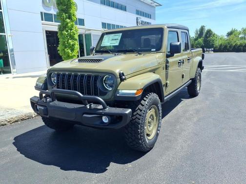 41 2026 Jeep Gladiator Willys 41 4x4
