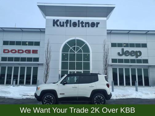 2023 Jeep Renegade Trailhawk