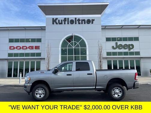 2024 RAM 2500 Tradesman Crew Cab 4x4 6'4' Box