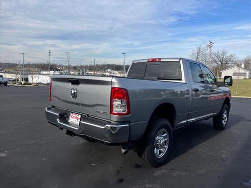 2024 RAM 2500 Tradesman Crew Cab 4x4 6'4' Box
