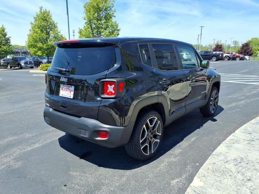 Black Clearcoat 2020 Jeep Renegade Sport