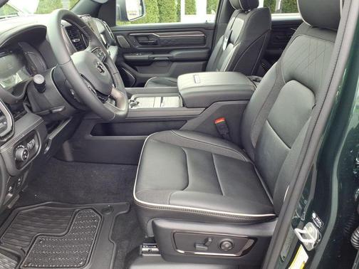 Serrano Green Metallic 2026 RAM 1500 Limited