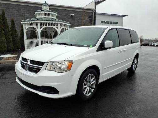 Bright White Clearcoat 2016 Dodge Grand Caravan AVP/SE