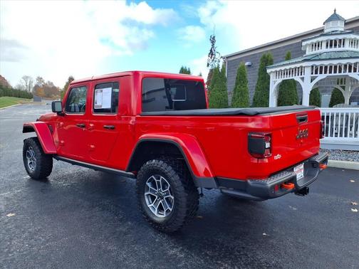 2024 Jeep Gladiator Mojave X