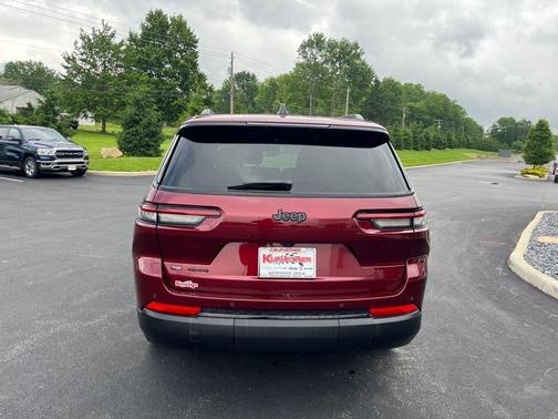 2021 Jeep Grand Cherokee L Altitude