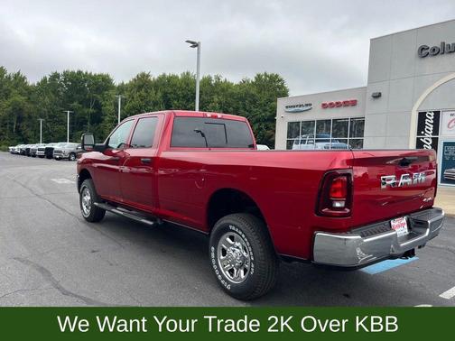 2026 RAM 2500 Tradesman Crew Cab 4x4 8' Box