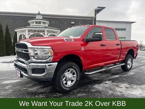 2024 RAM 2500 Tradesman Crew Cab 4x4 6'4' Box