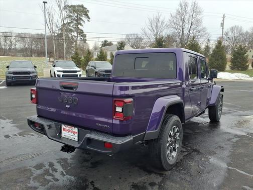 Reign 2026 Jeep Gladiator Sahara 4x4