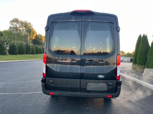 2024 Ford Transit-350 XLT