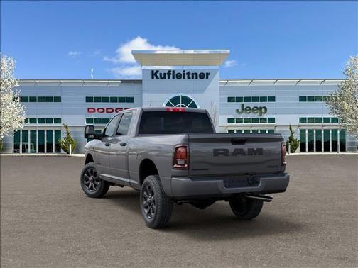 Ceramic Gray Clearcoat 2026 RAM 2500 Big Horn Crew Cab 4x4 6'4' Box