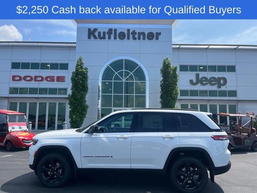 2025 Jeep Grand Cherokee Altitude