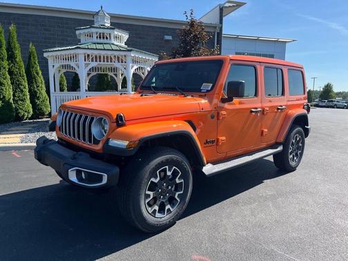 2025 Jeep Wrangler 4-Door Sahara 4x4