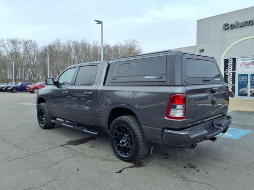 Granite Crystal Metallic Clearcoat 2022 RAM 1500 Big Horn/Lone Star