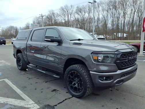 Granite Crystal Metallic Clearcoat 2022 RAM 1500 Big Horn/Lone Star