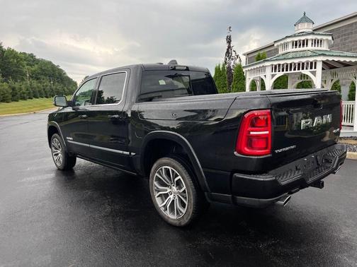 2025 RAM 1500 ST