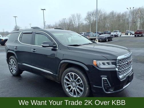 2023 GMC Acadia Denali